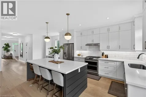 206 Canada Street Hamilton ON L8P 1P6