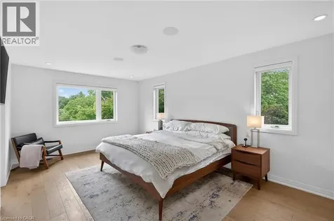 206 Canada Street Hamilton ON L8P 1P6