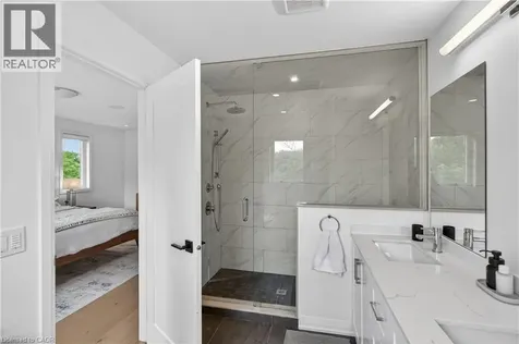 206 Canada Street Hamilton ON L8P 1P6