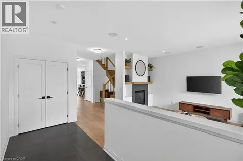 206 Canada Street Hamilton ON L8P 1P6