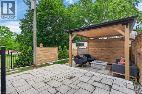 206 Canada Street Hamilton ON L8P 1P6