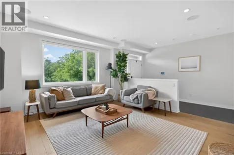206 Canada Street Hamilton ON L8P 1P6