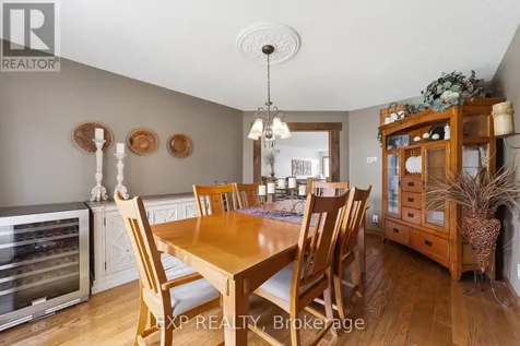 57 Valleyview Crescent Thames Centre ON N0L 1G3