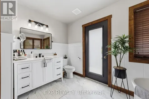 57 Valleyview Crescent Thames Centre ON N0L 1G3