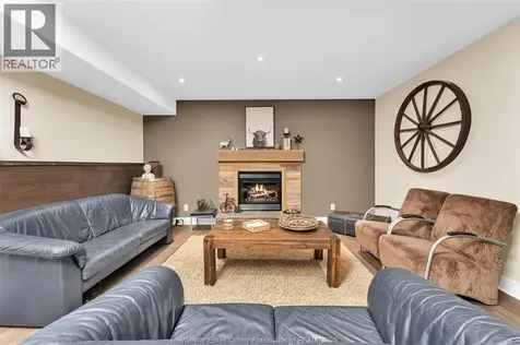 658 Talbot Street East Leamington ON N0P 2P0