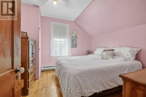 82 Munro Street Carleton Place ON K7C 1H7