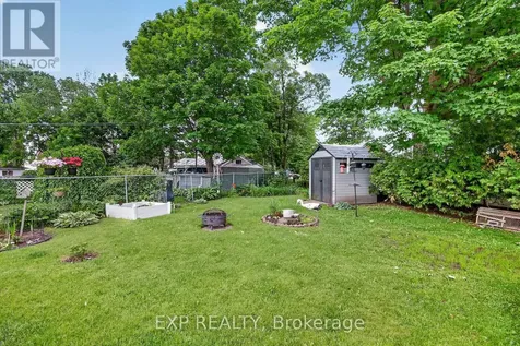 82 Munro Street Carleton Place ON K7C 1H7