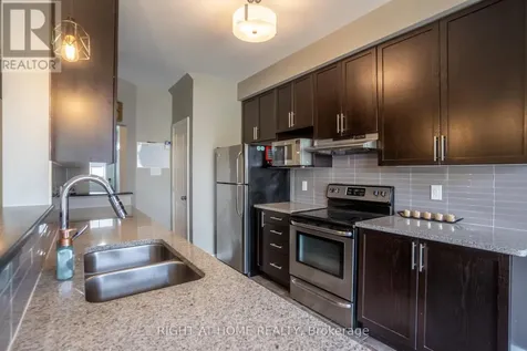 712 Brian Good Avenue Ottawa ON K4M 0C1