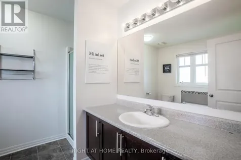 712 Brian Good Avenue Ottawa ON K4M 0C1