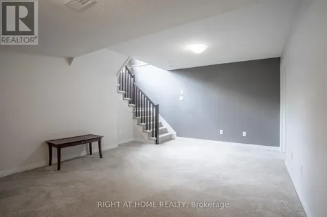 712 Brian Good Avenue Ottawa ON K4M 0C1