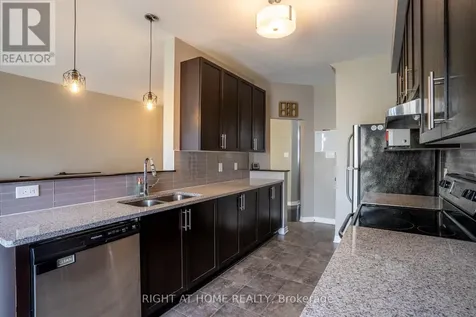 712 Brian Good Avenue Ottawa ON K4M 0C1