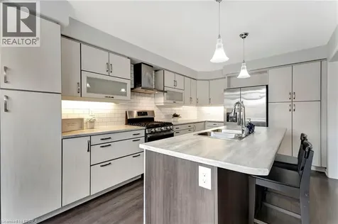 113 Warner Lane Brantford ON N3T 0J7