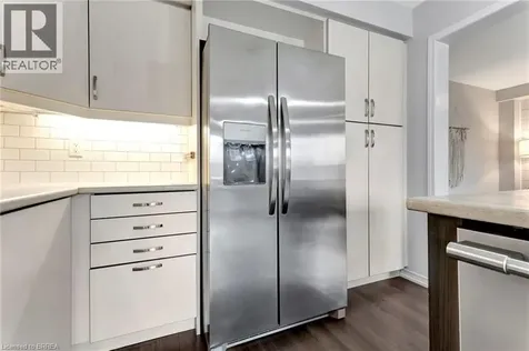 113 Warner Lane Brantford ON N3T 0J7