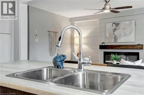 113 Warner Lane Brantford ON N3T 0J7