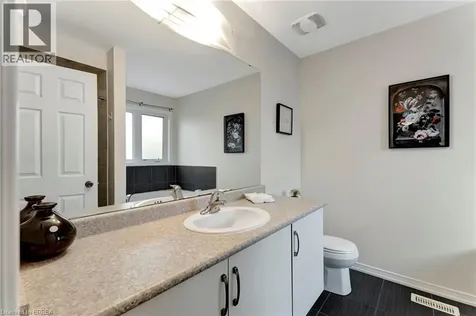 113 Warner Lane Brantford ON N3T 0J7