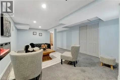 113 Warner Lane Brantford ON N3T 0J7