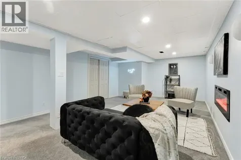 113 Warner Lane Brantford ON N3T 0J7