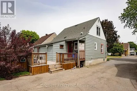 1172 Dieppe Street Cornwall ON K6H 3K3