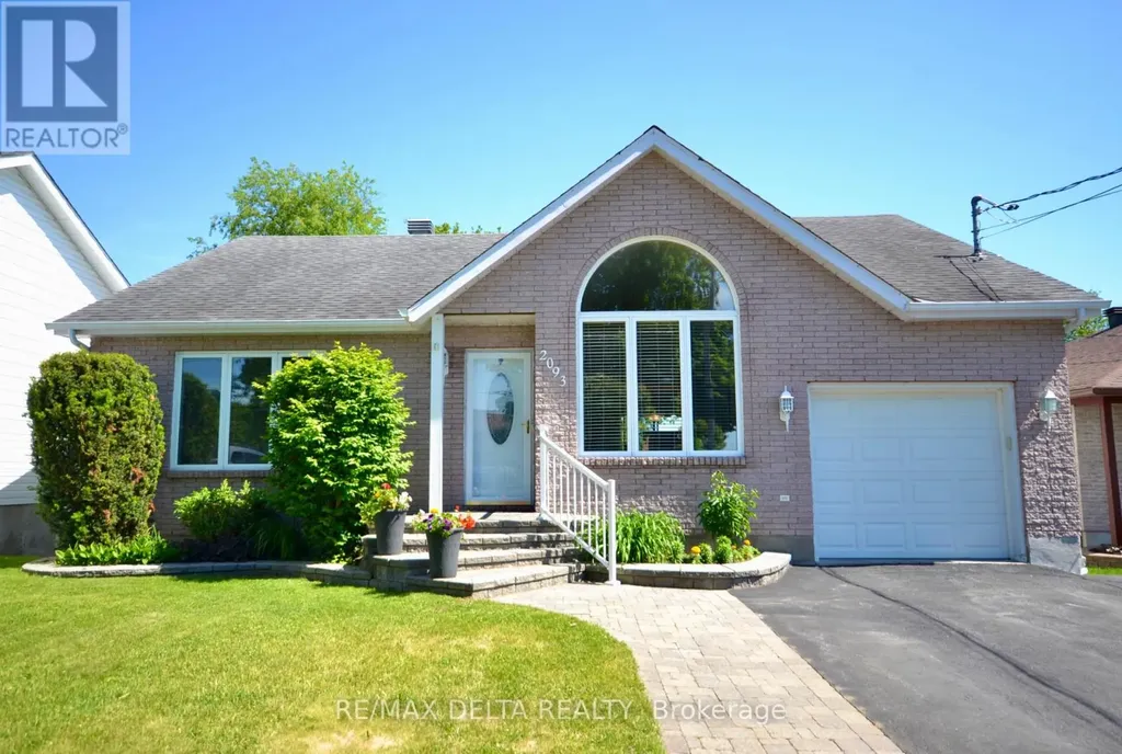 2093 Woods Street Clarence-rockland ON K4K 1H7