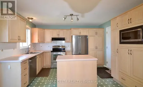 2093 Woods Street Clarence-rockland ON K4K 1H7