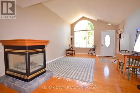 2093 Woods Street Clarence-rockland ON K4K 1H7