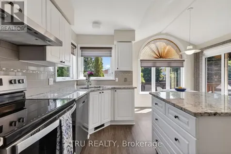 110 Grenadier Way Ottawa ON K2J 4M1