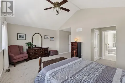 110 Grenadier Way Ottawa ON K2J 4M1