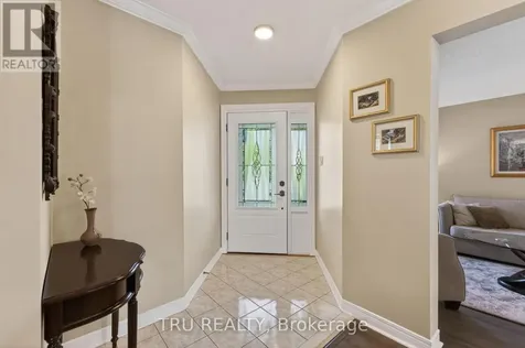 110 Grenadier Way Ottawa ON K2J 4M1