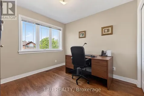 110 Grenadier Way Ottawa ON K2J 4M1
