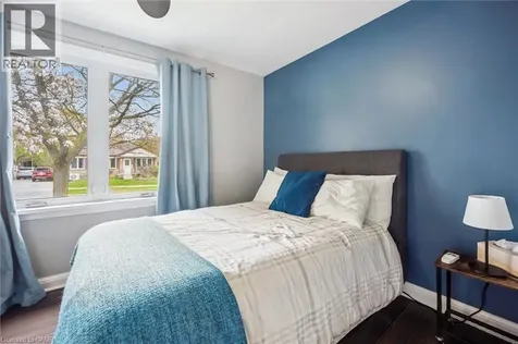 1262 Homewood Drive Burlington ON L7P 2M6