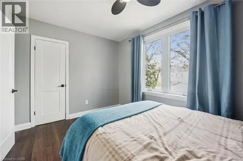 1262 Homewood Drive Burlington ON L7P 2M6
