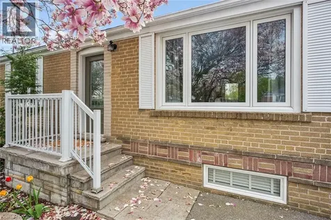 1262 Homewood Drive Burlington ON L7P 2M6