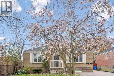 1262 Homewood Drive Burlington ON L7P 2M6