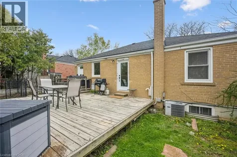 1262 Homewood Drive Burlington ON L7P 2M6