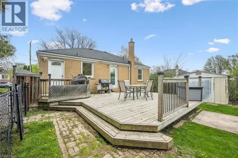 1262 Homewood Drive Burlington ON L7P 2M6