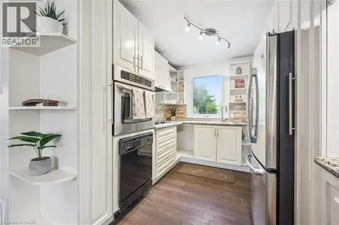 1262 Homewood Drive Burlington ON L7P 2M6