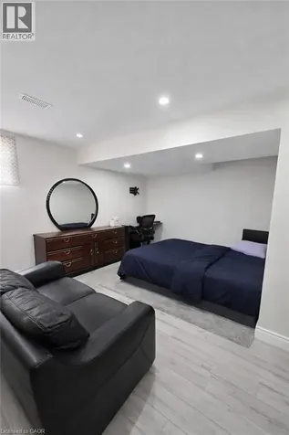 165 Rochefort Street Kitchener ON N2R 0N1