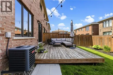 55 Pelican Lane Hamilton ON L8K 0A4