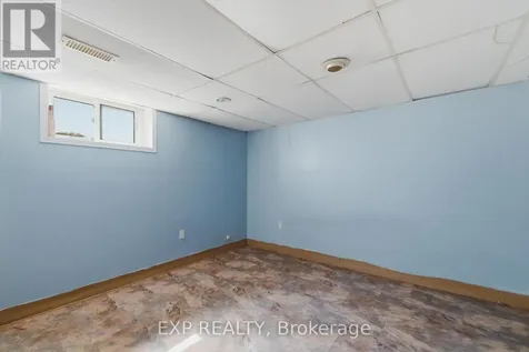61 Hillview Street Kitchener ON N2H 5P9