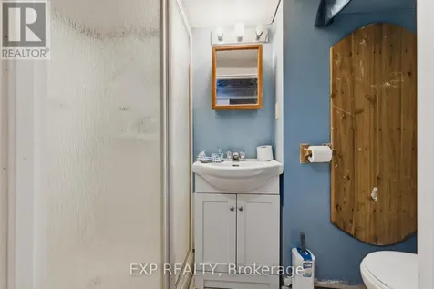61 Hillview Street Kitchener ON N2H 5P9