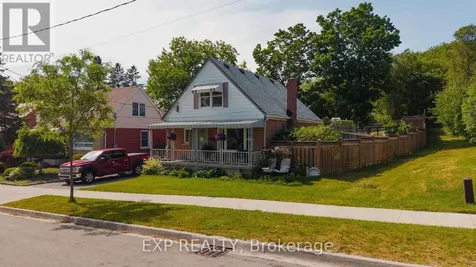 61 Hillview Street Kitchener ON N2H 5P9