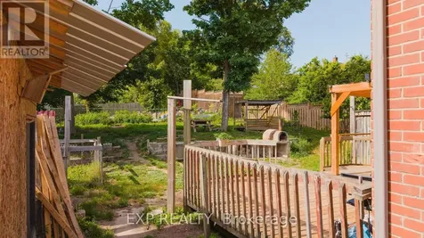 61 Hillview Street Kitchener ON N2H 5P9
