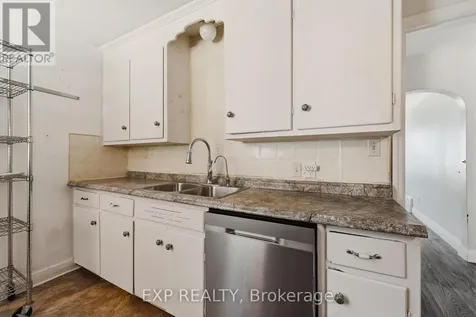61 Hillview Street Kitchener ON N2H 5P9