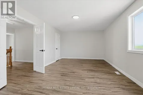 43 Decaro Crescent Cambridge ON N3C 4N1
