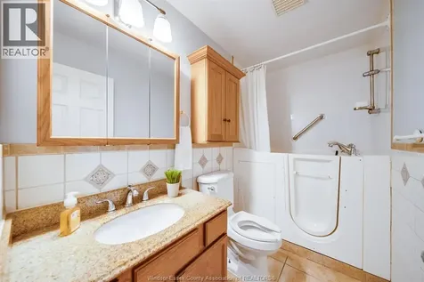 1228 St. Paul Windsor ON N8S 4T7