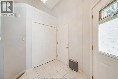 1228 St. Paul Windsor ON N8S 4T7