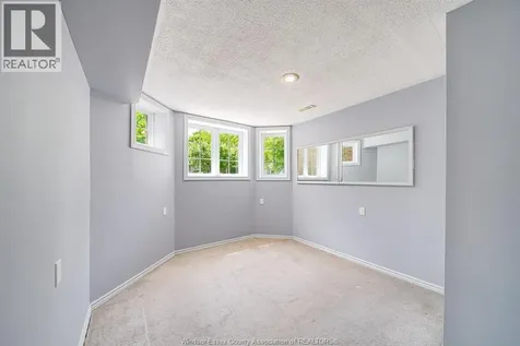 1228 St. Paul Windsor ON N8S 4T7