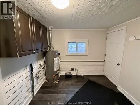 318 Lafontaine Street Wallaceburg ON N8A 4H9