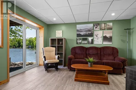 402 Troy Lake Road Rideau Lakes ON K0G 1E0