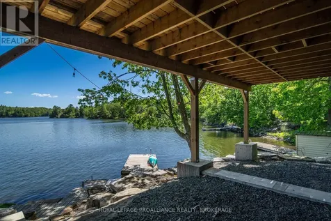 402 Troy Lake Road Rideau Lakes ON K0G 1E0